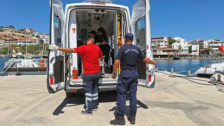 Teknede rahatsızlanan vatandaş karaya tahliye edildi