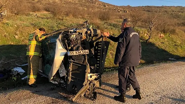 Trafik kazası 1 ölü 8 yaralı