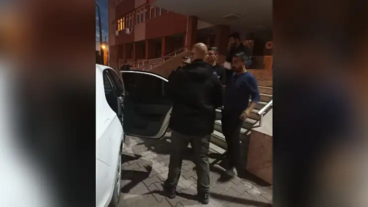 Uyuşturucu sattığı öne sürülen iki kişi tutuklandı