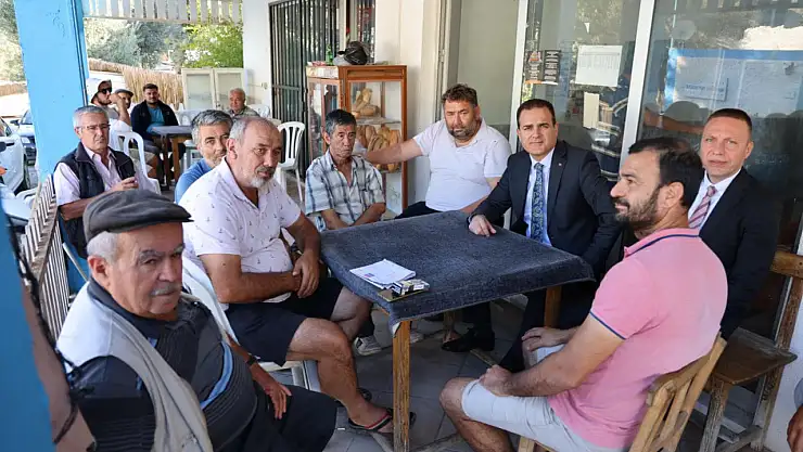 Vali Akbıyık, vatandaşlarla bir arada