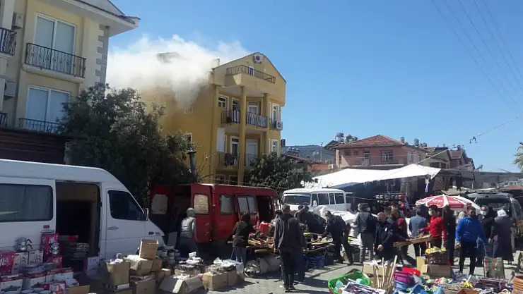 Yangının ocakta unutulan tencereden çıktığı tahmin ediliyor