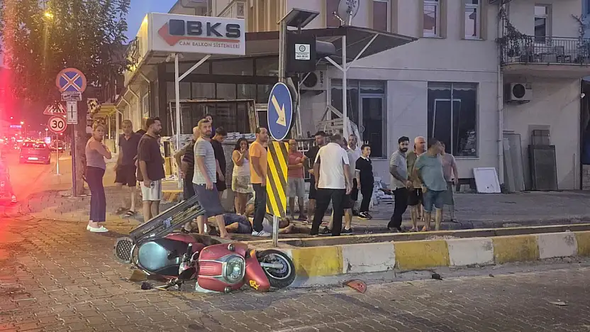 Fethiye'de Elektrikli Bisiklet ile Araç Çarpıştı: 1 Yaralı