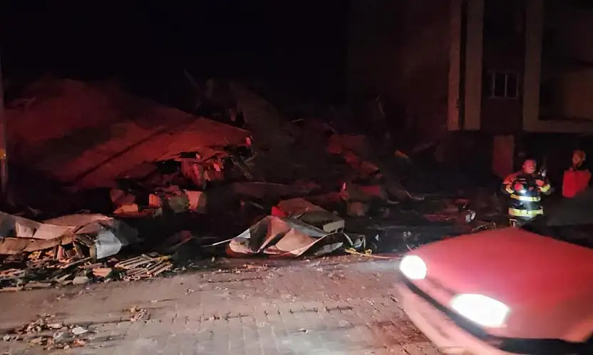 Balıkesir'de 6,1'in ardından 4 şiddetinde peş peşe üç deprem