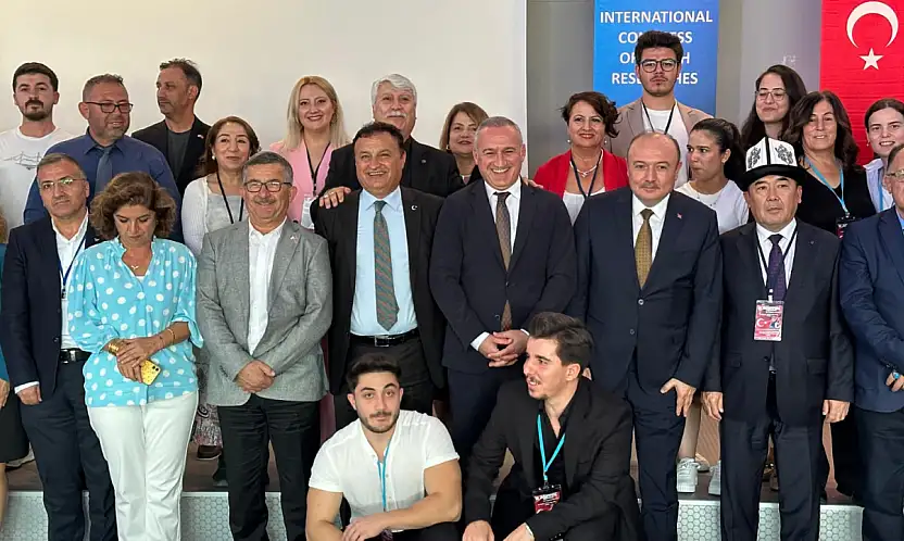 Fethiye'de gençlik buluşması: 6. uluslararası gençlik araştırmaları kongresi görkemli bir açılışla başladı