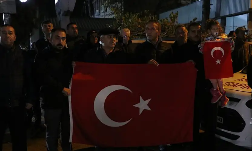 Gürcistan'daki uçak kazasında şehit olan askerlerin naaşları Ankara Adli Tıp Kurumu'na getirildi