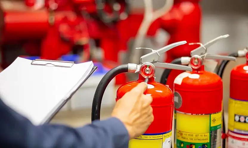 Otellerde yangın güvenliğinde yeni dönem: 'İtfaiye raporu olmayan tesisin faaliyeti durdurulacak'