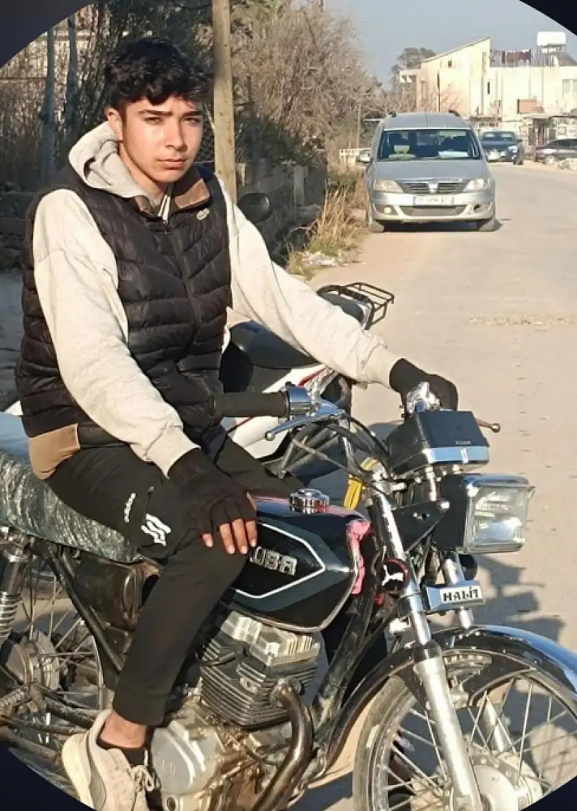 Tırla çarpışan motosikletteki 2 genç hayatını kaybetti