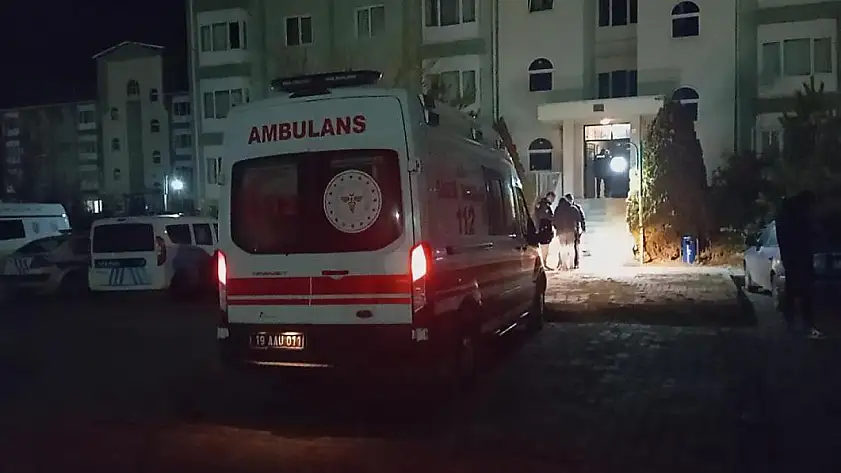Tartıştığı arkadaşını bıçaklayarak öldürdü