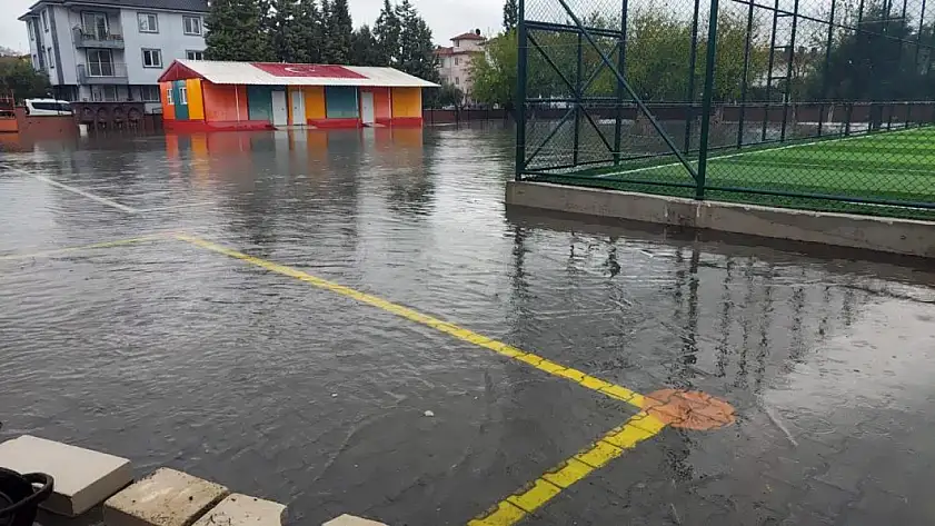 Ortaca'ya 24 saatte rekor yağış