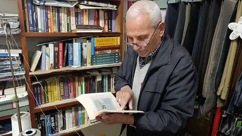 Terzihaneden kütüphaneye uzanan 69 yıllık ustalık: 'Yaşamak, yaşlanmak değildir'