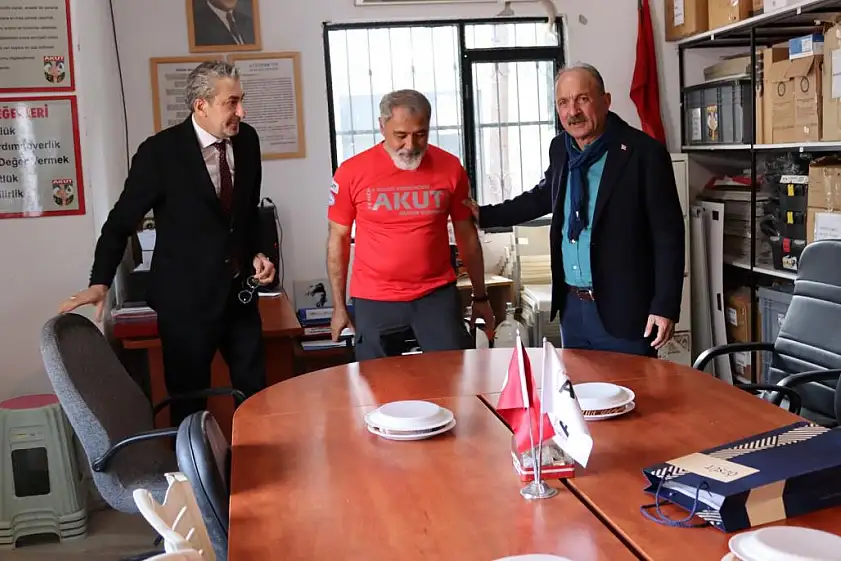 Saatcı'dan AKUT Fethiye Ekibine Ziyaret