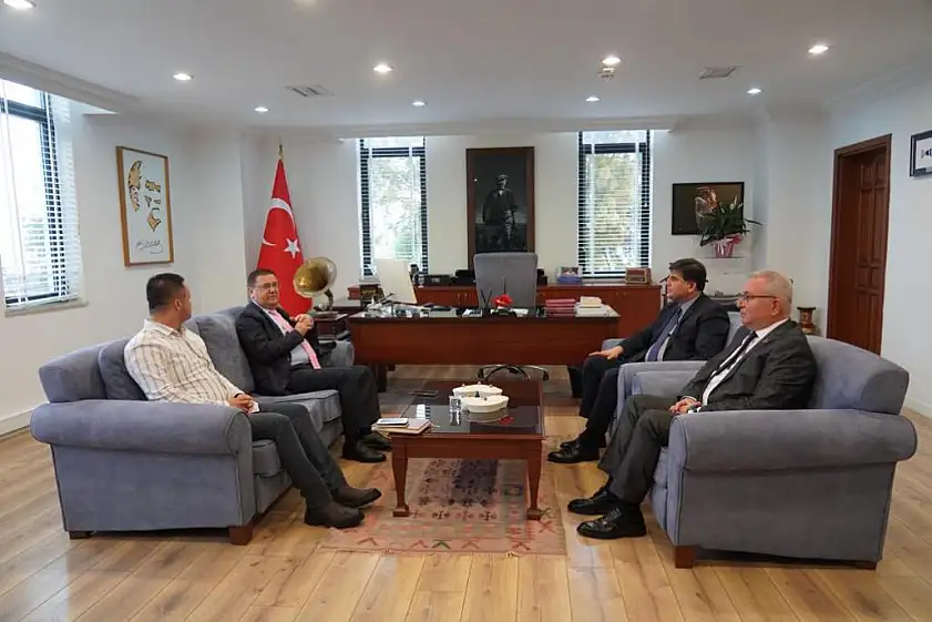 Başkan Tokat Fethiye'de ziyaretlerde bulundu