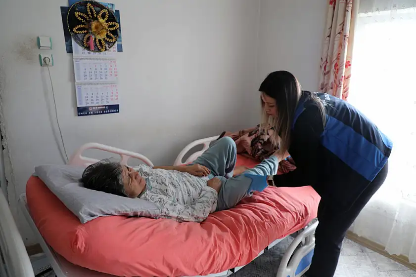 Muğla Büyükşehir'in Fizyoterapistleri ile hastalar yeniden hissediyor