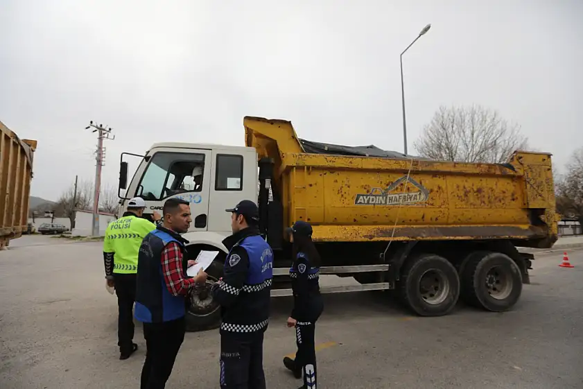 Büyükşehir'den 13 İlçede Kaçak Hafriyat Denetimi