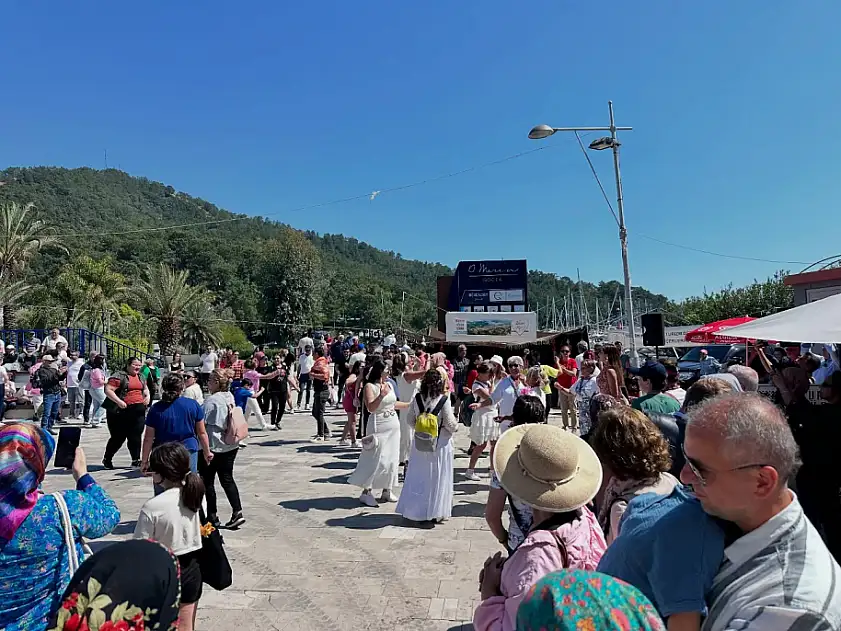 Fethiye Göcek'te Ot Yemekleri Festivali ilgi gördü