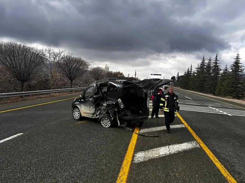 Feci trafik kazası: 2 yaralı