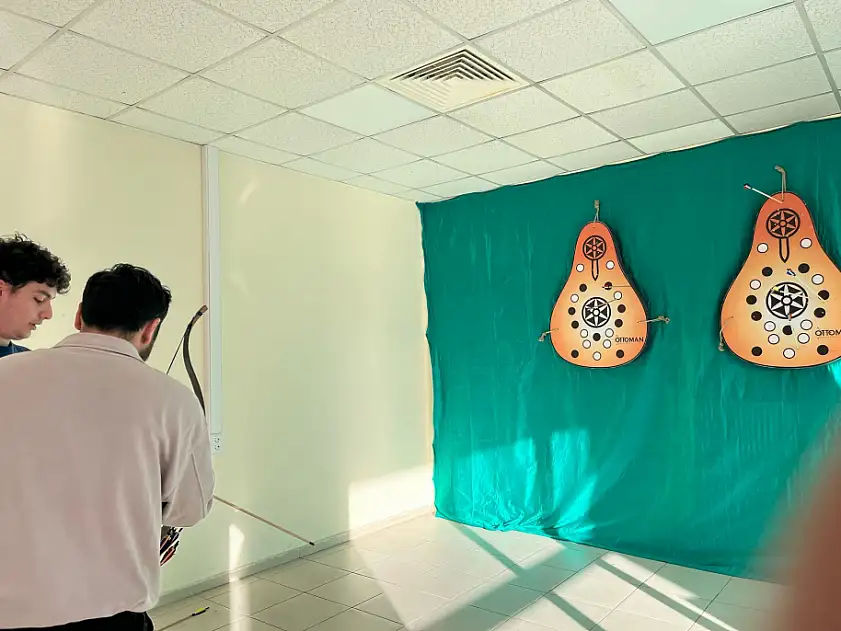 Muğla'daki yurtlarda geleneksel Türk okçuluğuna büyük ilgi