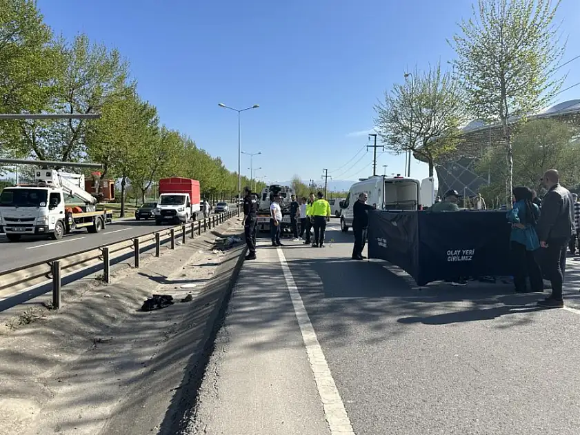 Feci kaza! Bisiklet ortadan ikiye bölündü, 74 yaşındaki adam hayatını kaybetti