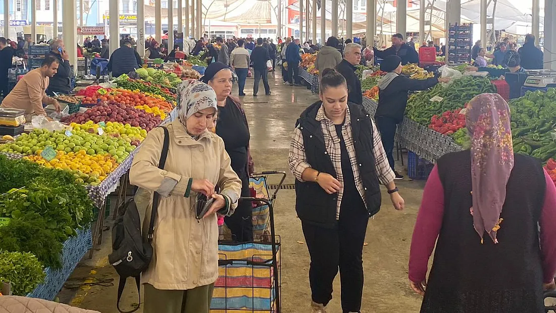 Fethiye Patlangıç Pazarı’nda güncel fiyatlar