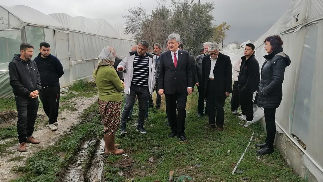 İYİ Partili Ergün’den Kumluova’daki Hortum Felaketinden Etkilenen Üreticilere Ziyaret