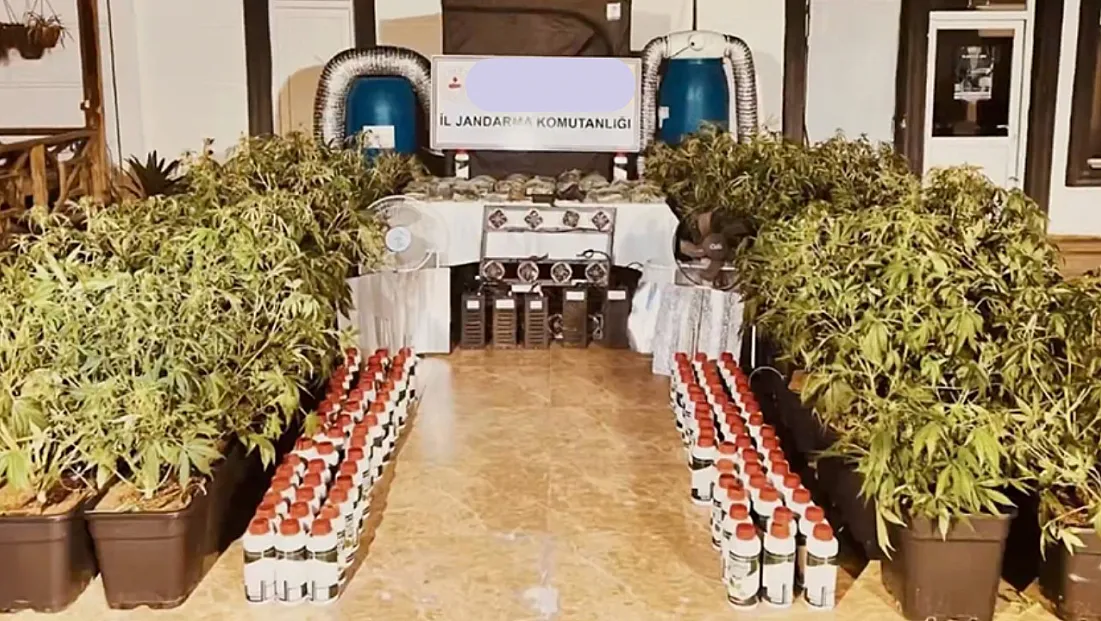 Jandarma Muğla dahil 23 ilde 6 milyon adet uyuşturucu hap ele geçirdi