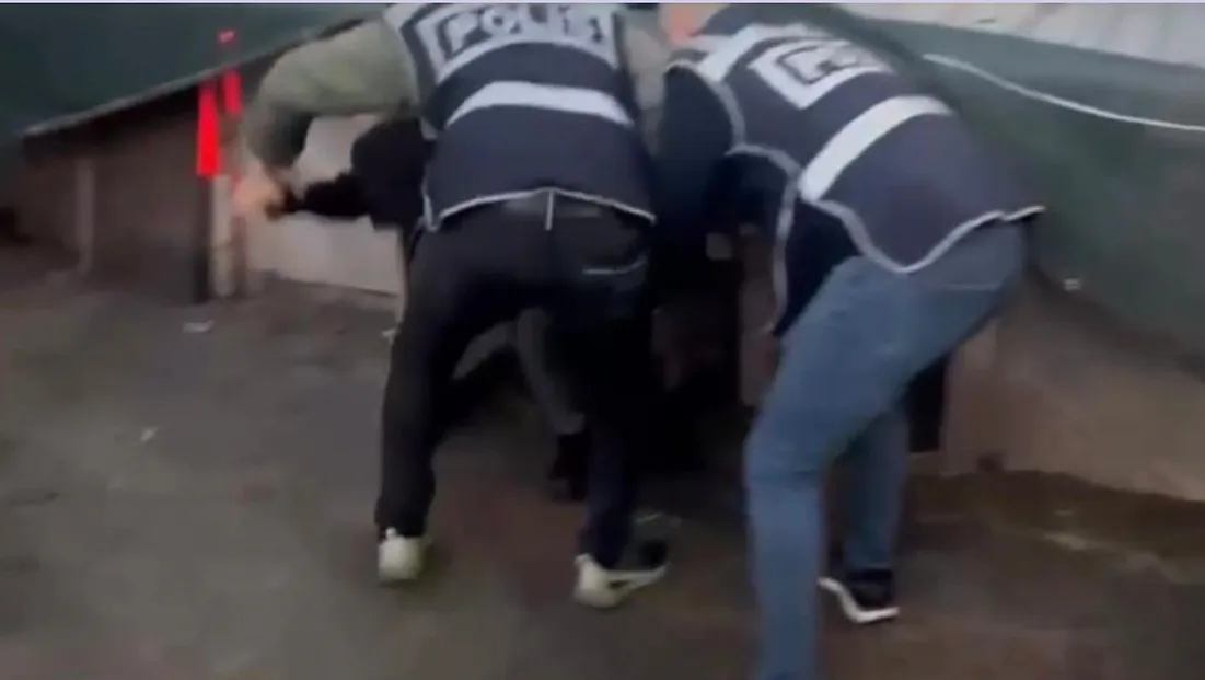 Kümesten gelen öksürük sesi, 44 yıl hapis cezası olan firariyi yakalattı