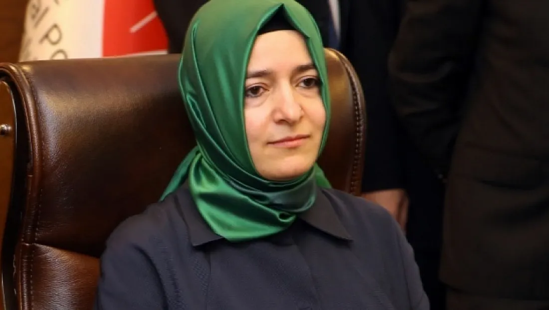AK Parti Genel Başkan Yardımcısı Fatma Betül Sayan Kaya, görevlerinden affını istedi