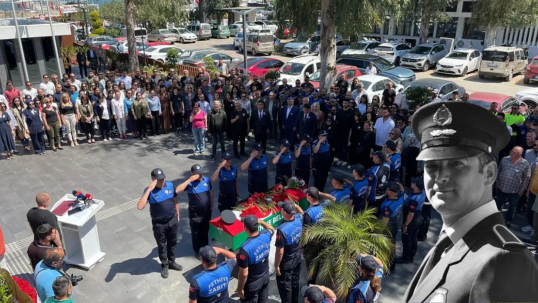 Fethiye Belediyesi'nde Kerem Ersoy'a hüzünlü veda