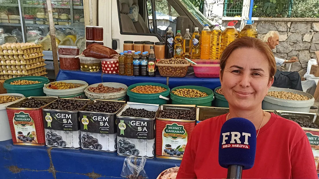 Fethiye Pazar Pazarı'nda Zeytin Tezgahlarına Yoğun İlgi
