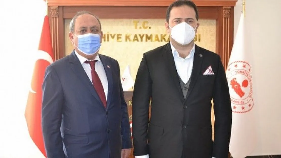 İlk ziyaret Kaymakam Fırat'a