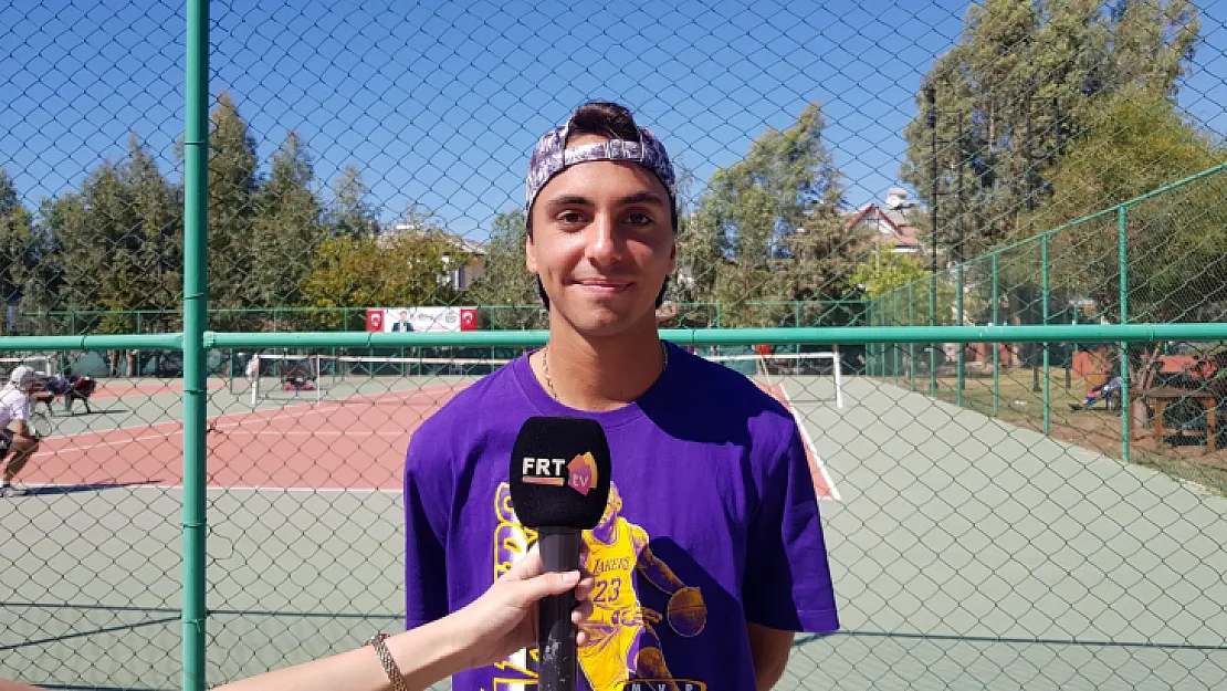 Tenis Turnuvası Ödül Töreni ile Sona Erdi