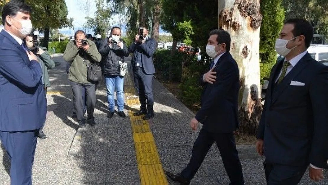 Vali Tavlı Fethiye'de ziyaretlerde bulundu