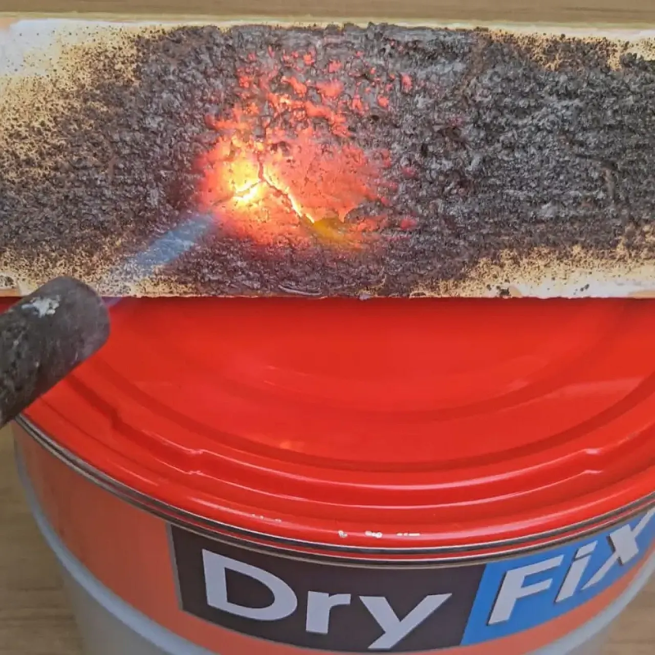 Oteliniz Yangın Tehlikesine Karşı Güvende Mi? Yanmaz Boya ile Kesin Koruma Sağlayın
