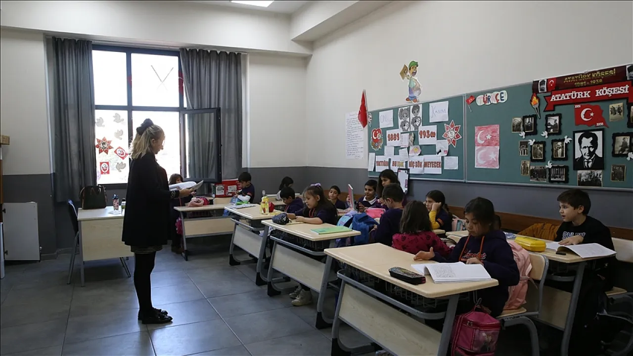 Milli Eğitim Bakanı Tekin'den LGS sınav tarihine ilişkin 'değişiklik' açıklaması