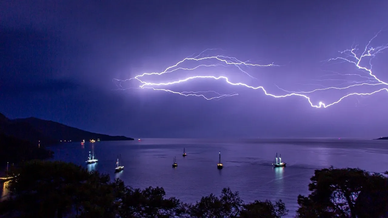 Fethiye'de 23 Mayıs 2026 Hava Durumu: Kuvvetli Gök Gürültülü Sağanak Yağış Uyarısı!