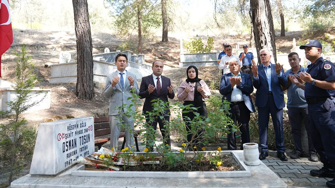 15 Temmuz'un 10. Yılında Seydikemer'de Şehitler Dualarla Anıldı