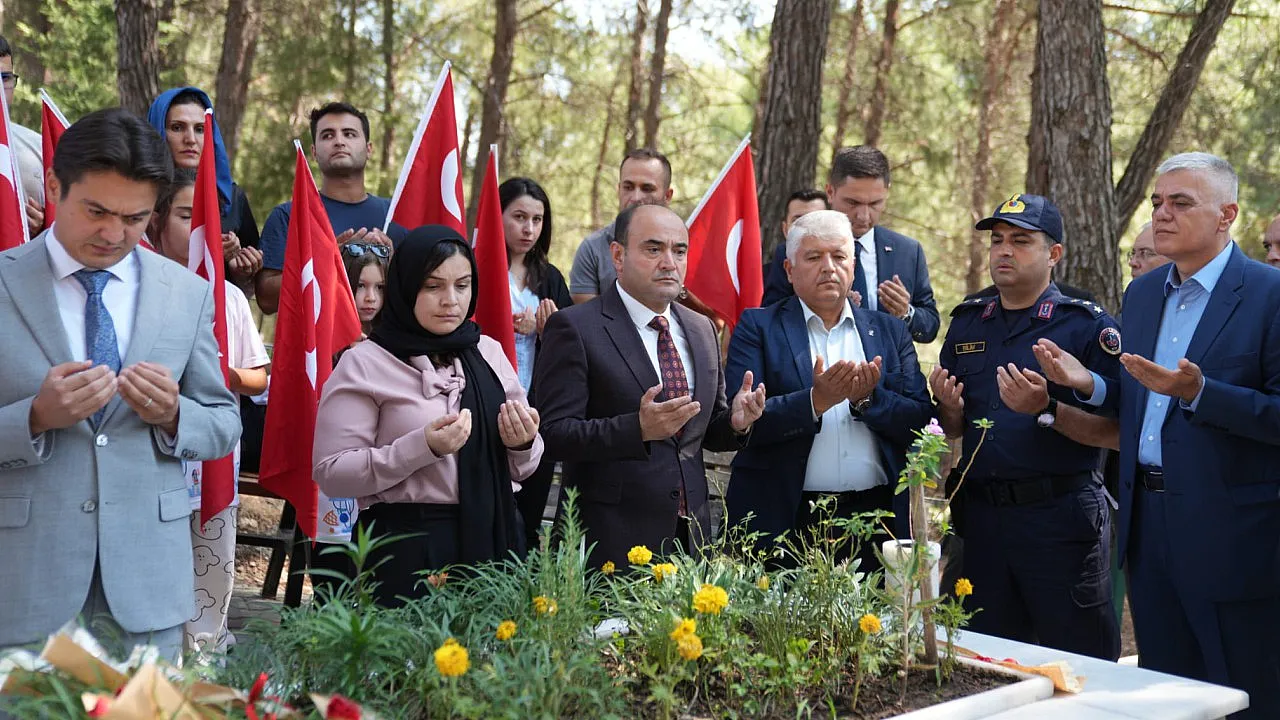 15 Temmuz'un 10. Yılında Seydikemer'de Şehitler Dualarla Anıldı