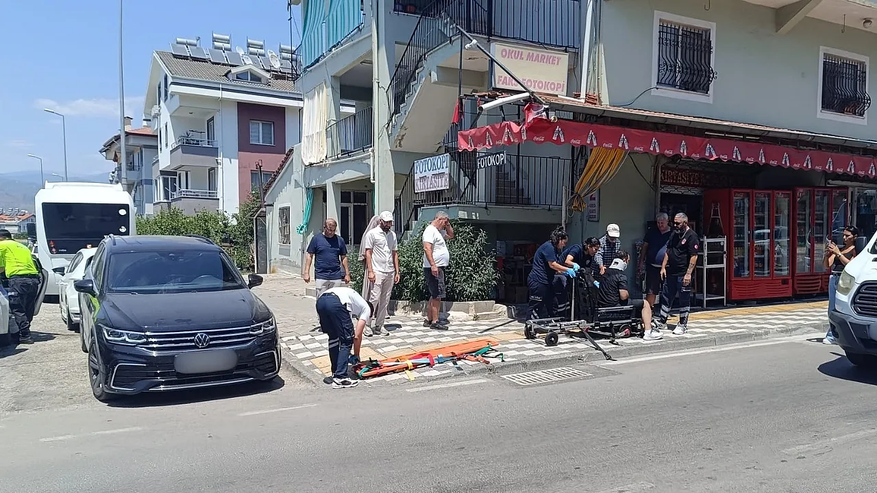 Fethiye'de motosiklet sürücüsü kazadan kaçmak isterken yaralandı