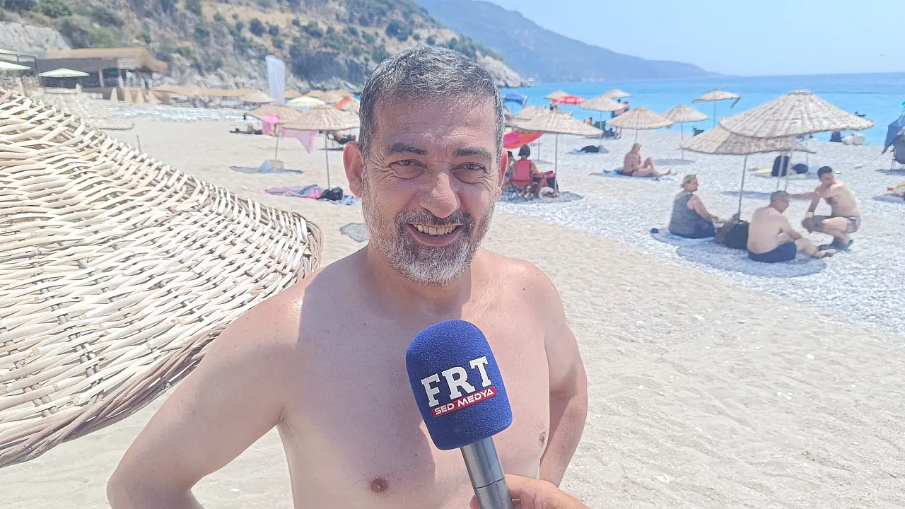 İstanbullu tatilciden Ölüdeniz'deki ücretsiz halk plajına tam not