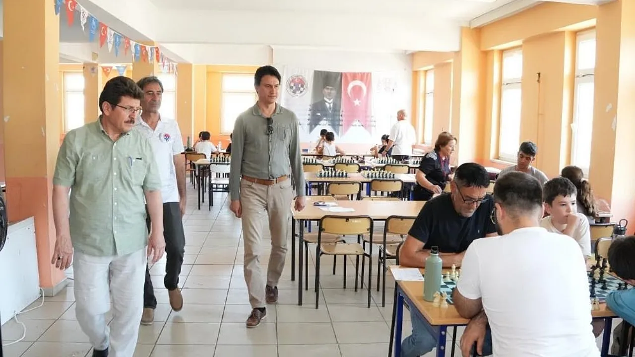 Köyceğiz'de 15 Temmuz Satranç Turnuvası düzenlendi
