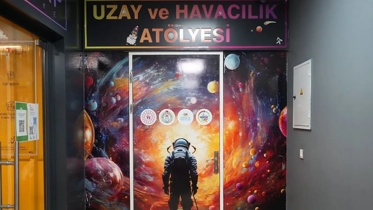 Muğla Gençlik Merkezi uzay ve havacılık atölyesi kapılarını açıyor