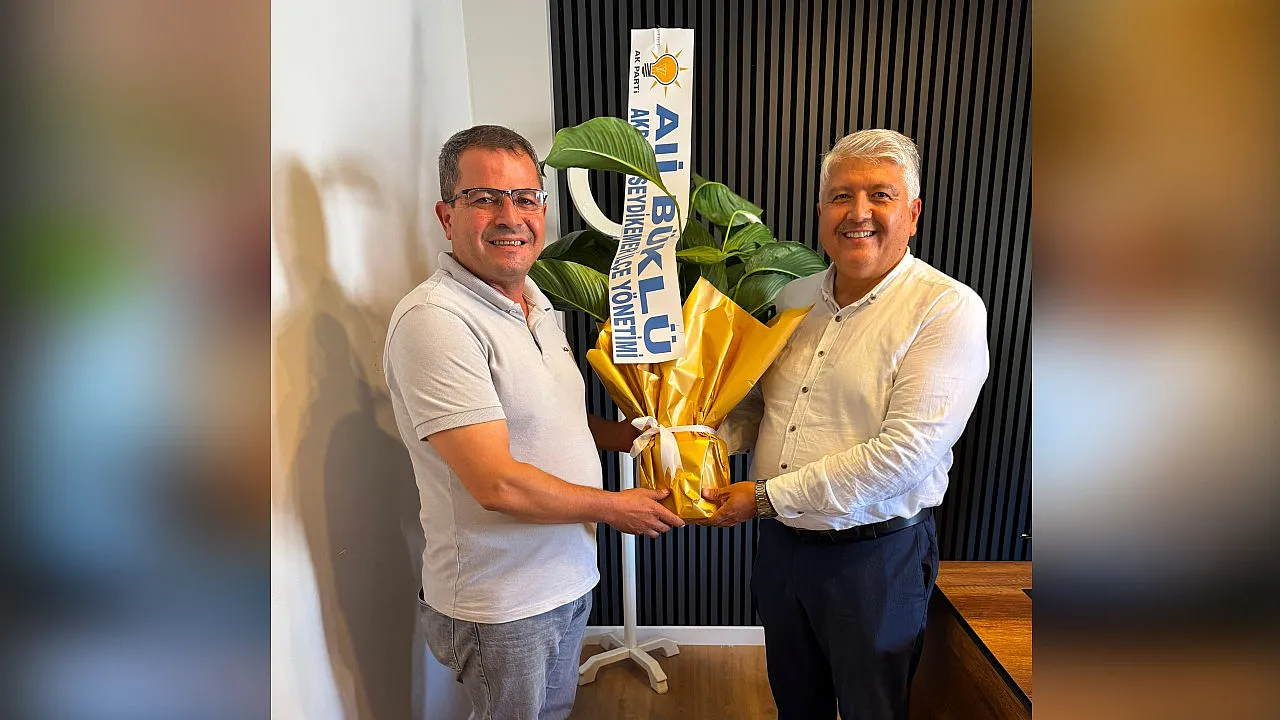 AK Parti Seydikemer İlçe Başkanı Ali Büklü ve Yönetiminden MHP İlçe Başkanı Mehmet Arıç'a Hayırlı Olsun Ziyareti