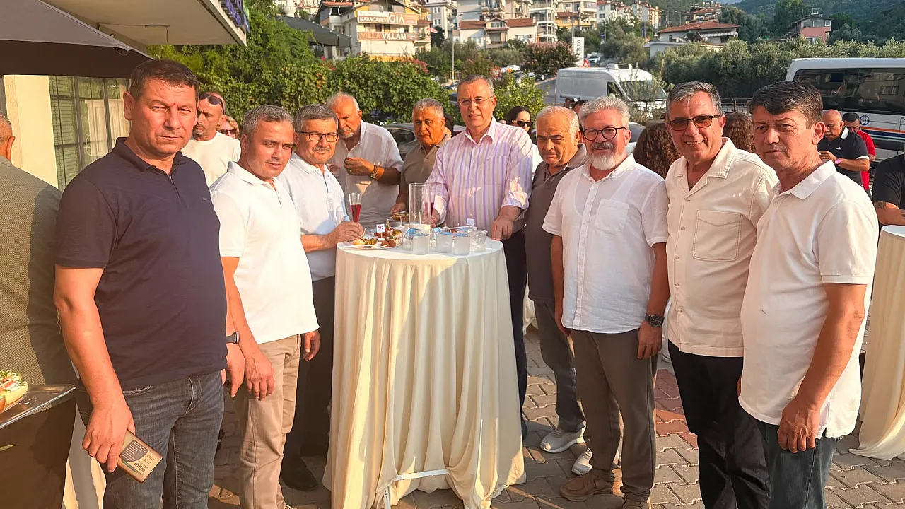 Fethiye'de Vetrain Veteriner Kliniği düzenlenen törenle hizmete açıldı