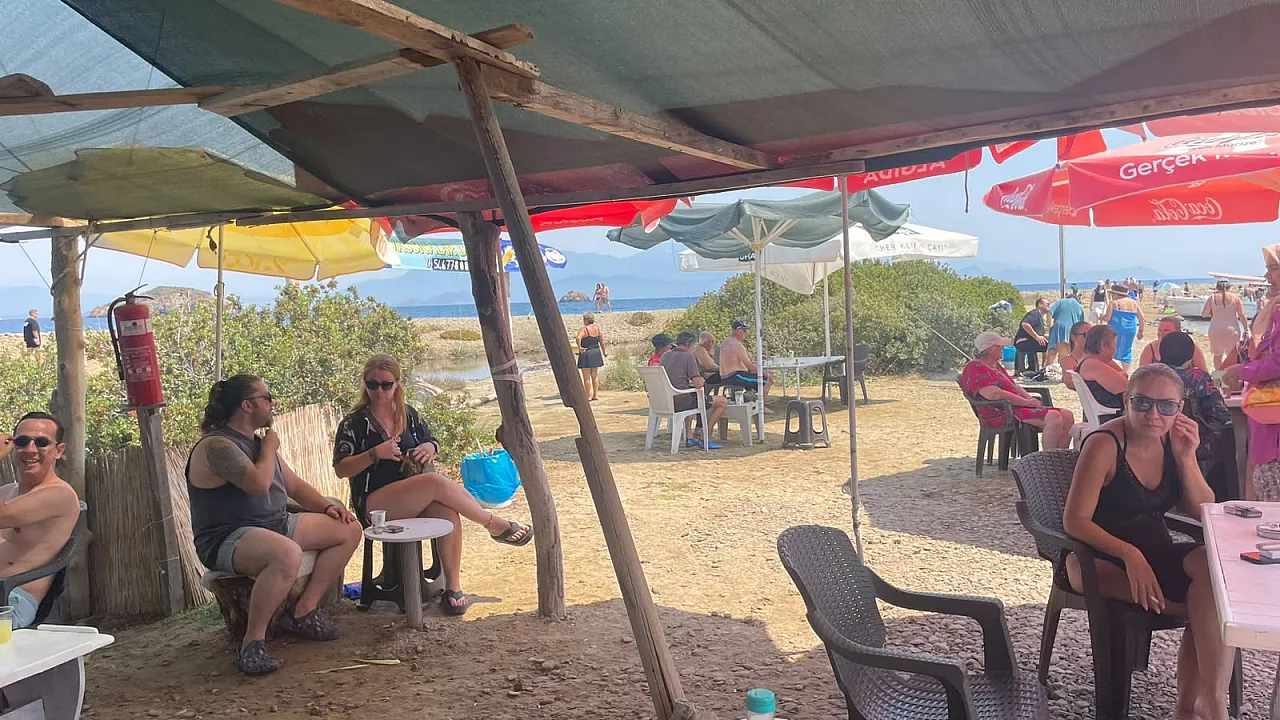 Fethiye Yassıca'da 35 yıllık bir emek: Ayşe Abla'nın gözleme tezgahı