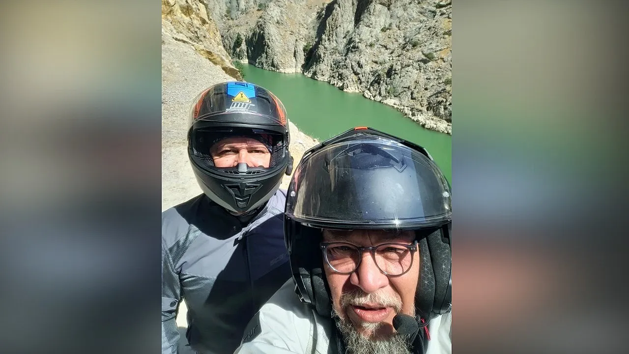Fethiye'den yola çıktılar, 4 bin 800 kilometrelik motosiklet rotasında nefes kesen durak