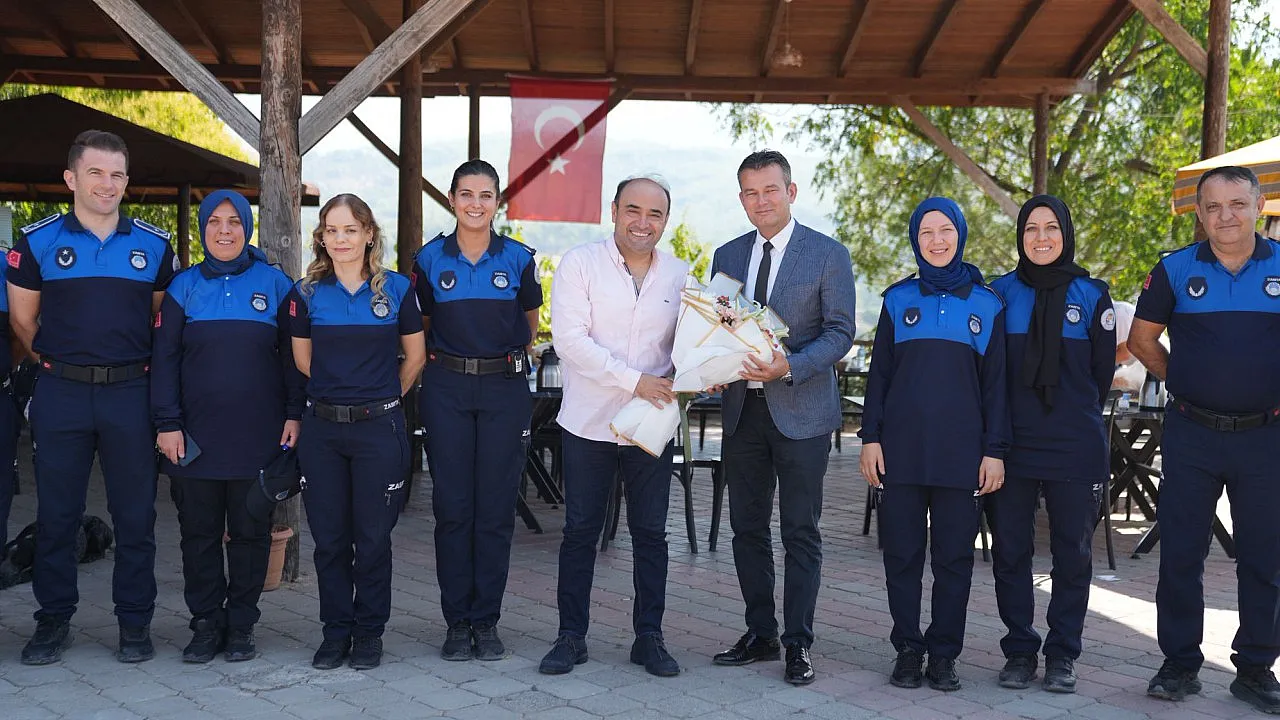 Başkan Akdenizli, Zabıta Ekipleriyle Bir Araya Geldi