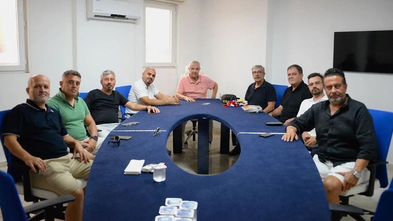 Fethiye Fenerbahçeliler Derneği'nden Fethiyespor'a Destek