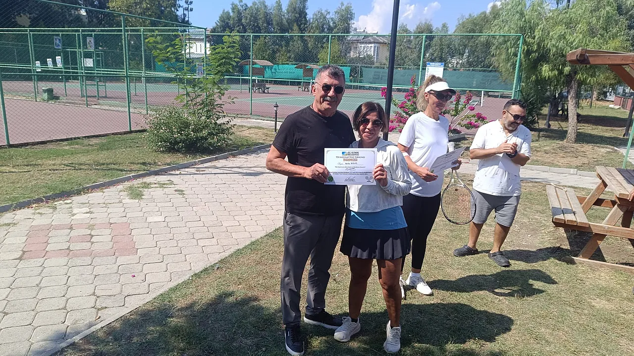 Fethiye'de Avrupa Hareketlilik Haftası tenisle hareketlendi