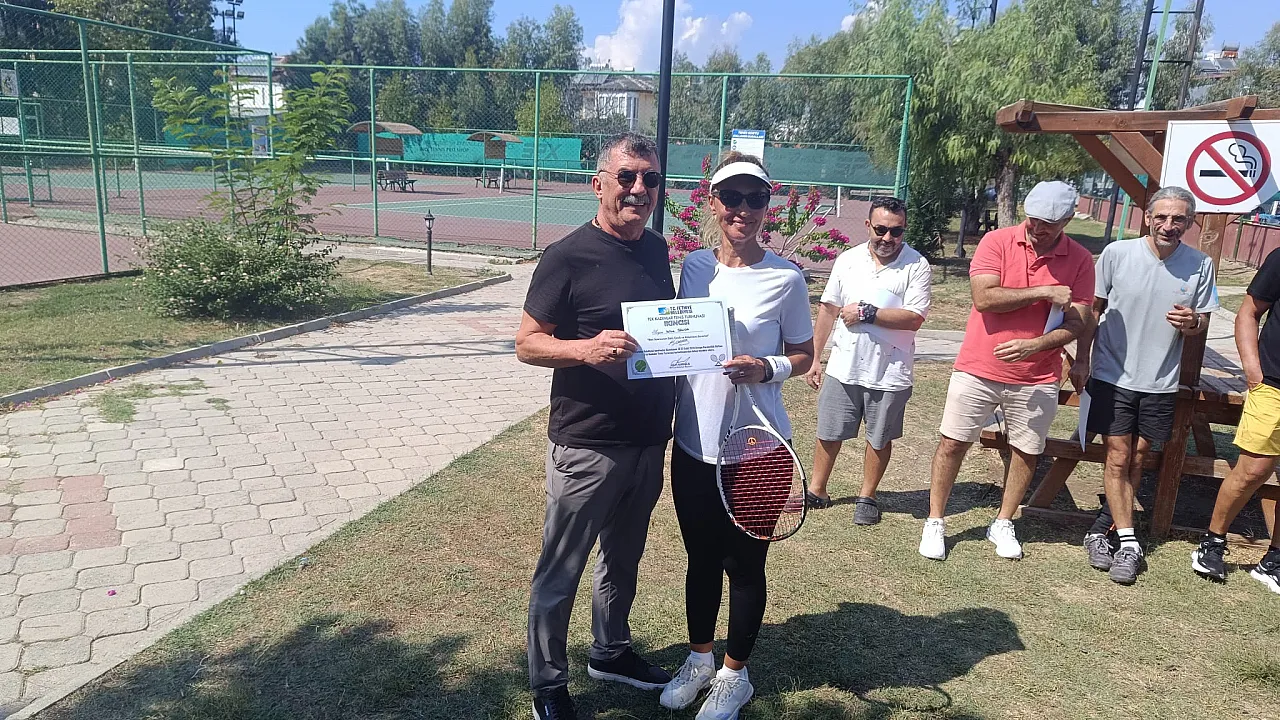 Fethiye'de Avrupa Hareketlilik Haftası tenisle hareketlendi