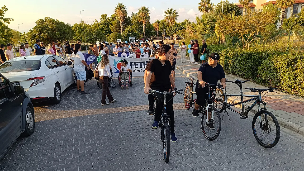Fethiye'de Avrupa Hareketlilik Haftası'nda 'Herkes İçin Hareketlilik' yürüyüşü
